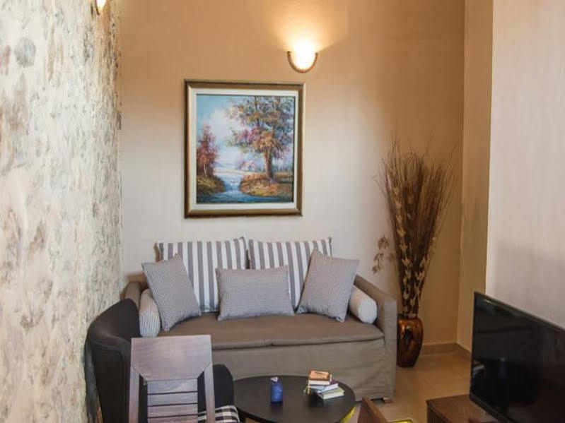 Porto Enetiko Suites Rethymno  Exterior photo