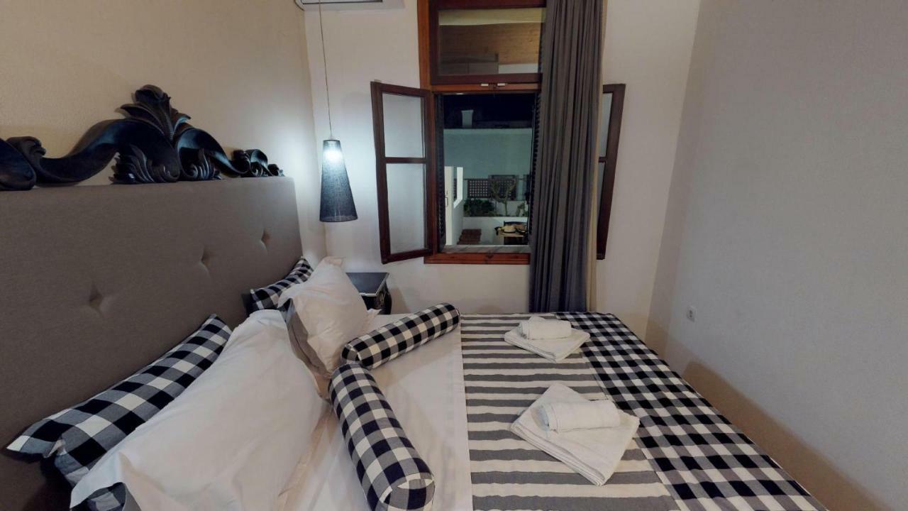 Porto Enetiko Suites Rethymno  Exterior photo